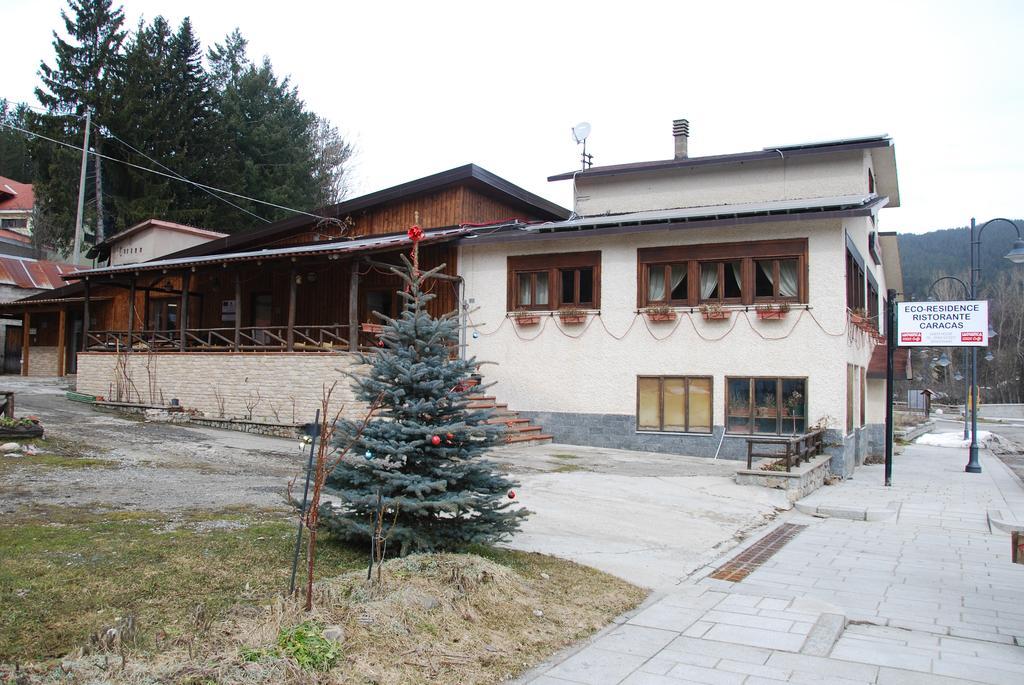 Guest House Caracas Лоріка Екстер'єр фото